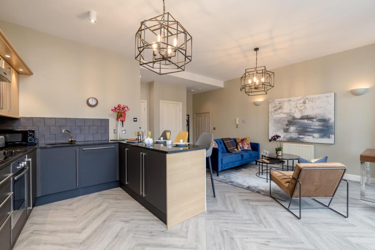 Royal Mile Apartments By Joivy Edimburgo Exterior foto