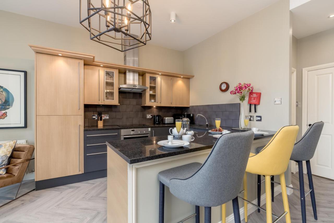 Royal Mile Apartments By Joivy Edimburgo Exterior foto