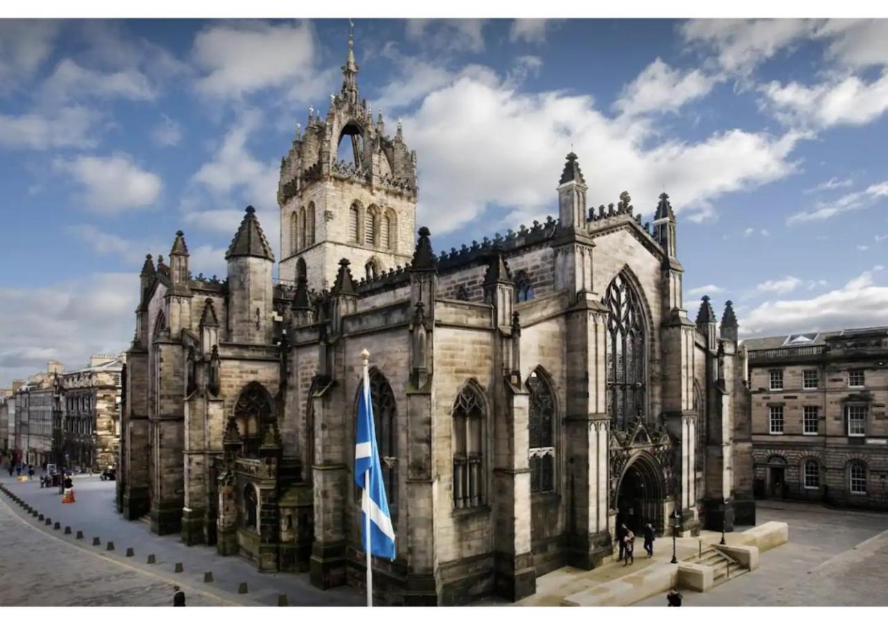 Royal Mile Apartments By Joivy Edimburgo Exterior foto