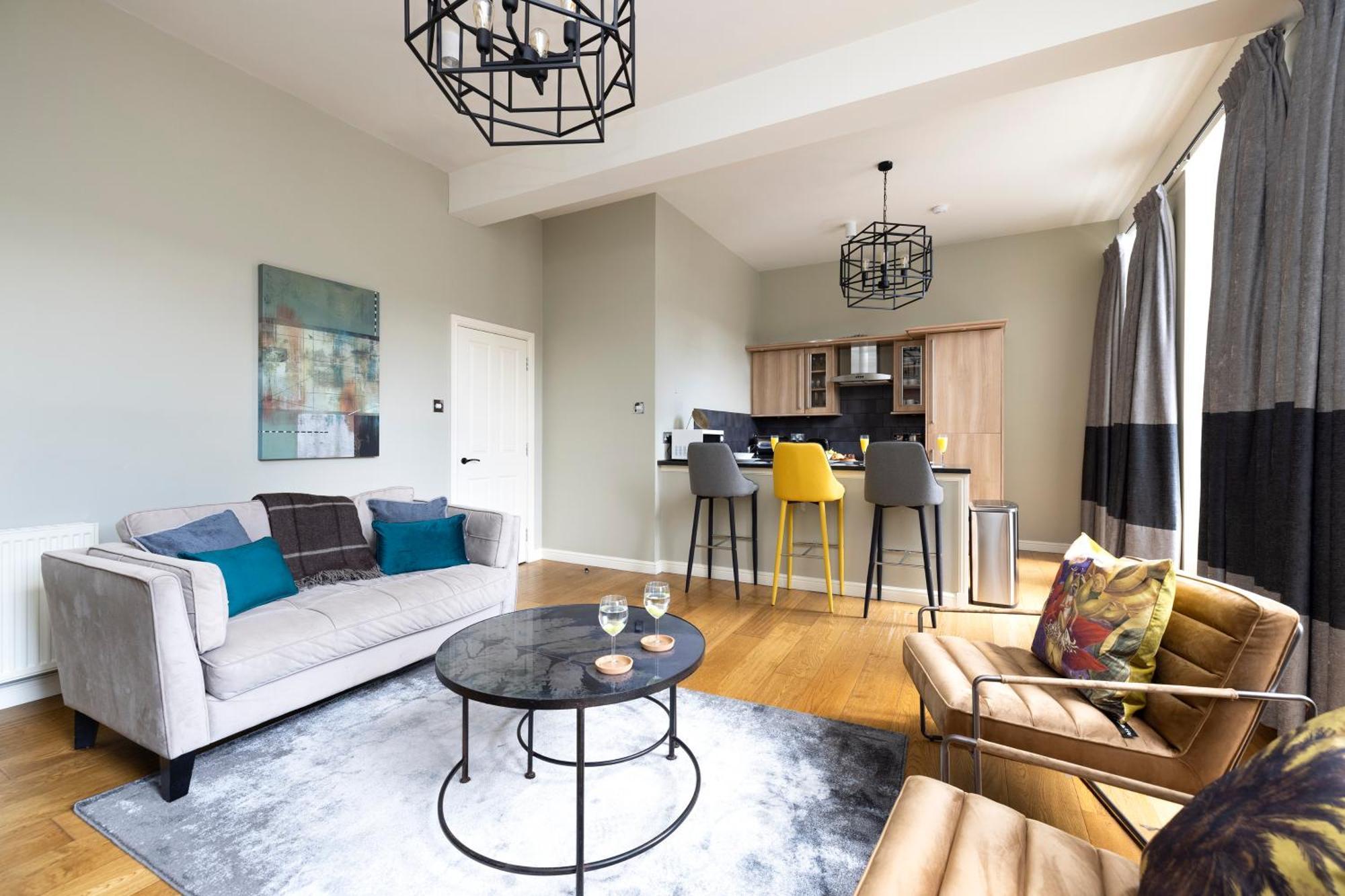 Royal Mile Apartments By Joivy Edimburgo Exterior foto